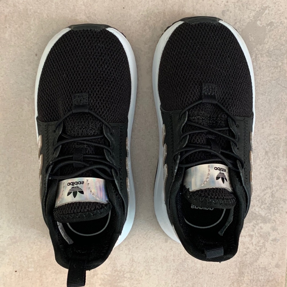 Adidas Sneaker Black & White(Price is FIRM)